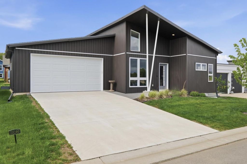 Photo of 104 Boneset AVENUE, Poynette, WI 53955 (MLS # 2023788)