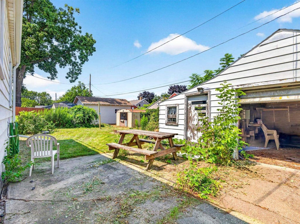Photo of 919 Grignon STREET, Kaukauna, WI 54130 (MLS # 50330196)