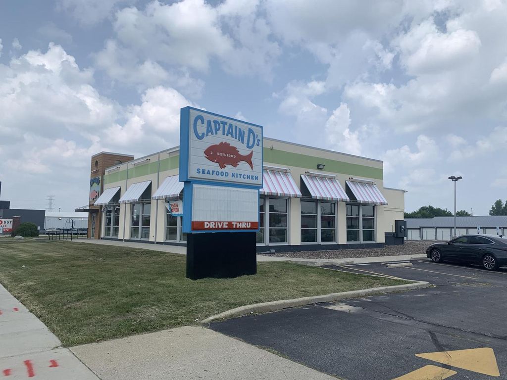 Photo of 7320 W Good Hope ROAD, Milwaukee, WI 53223 (MLS # 1946919)