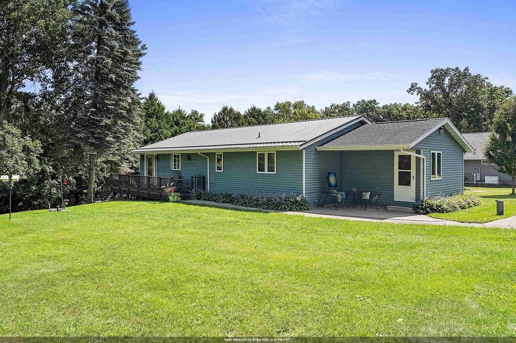 Photo of 3502 Irish TRAIL, Sturgeon Bay, WI 54345 (MLS # 50324675)