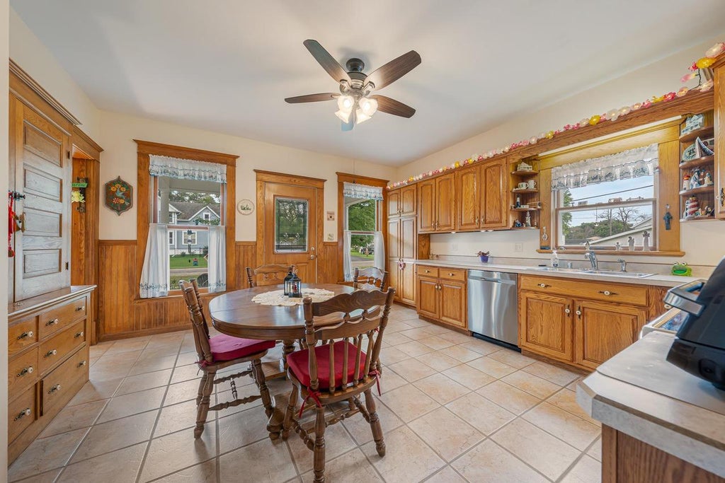 Photo of 204 N 3rd STREET, Winneconne, WI 54986 (MLS # 50330929)