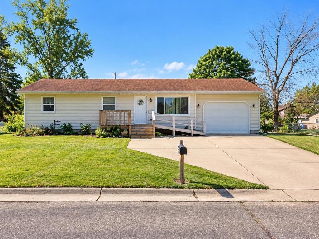 Photo of 1217 JOSEPHINE STREET, Watertown, WI 53098 (MLS # 2033741)
