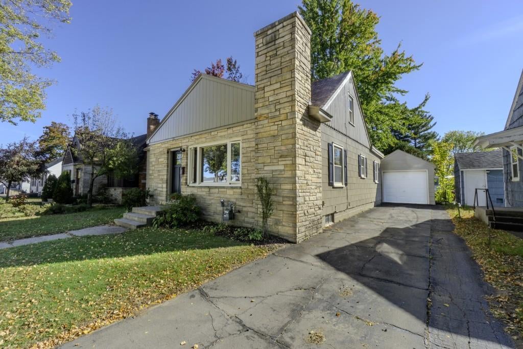 Photo of 115 Ethel STREET, Wausau, WI 54403 (MLS # 22604978)