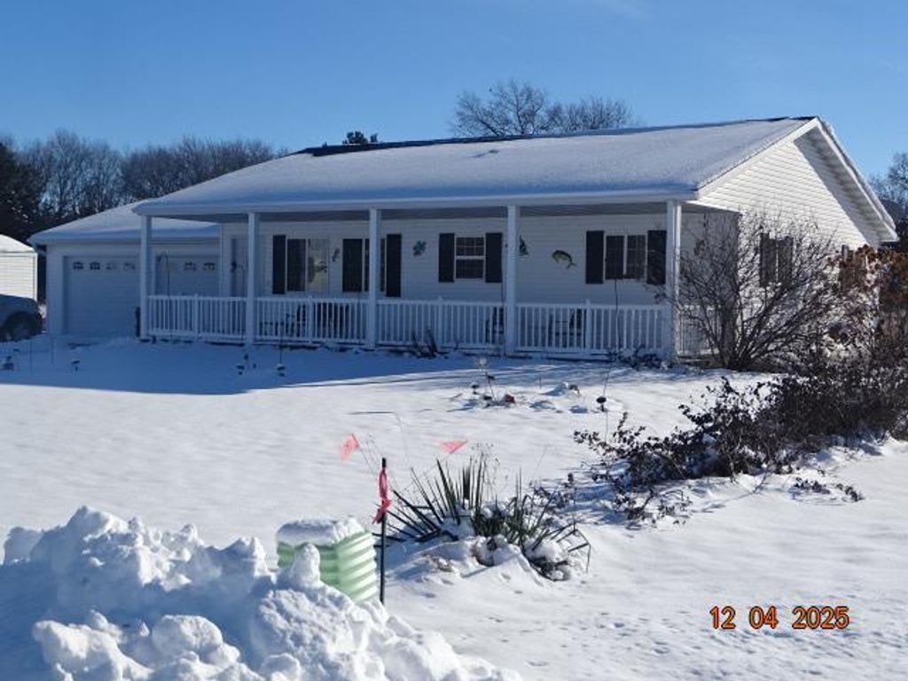Photo of 2739 W White Tail LANE, Montello, WI 53949 (MLS # 2012699)