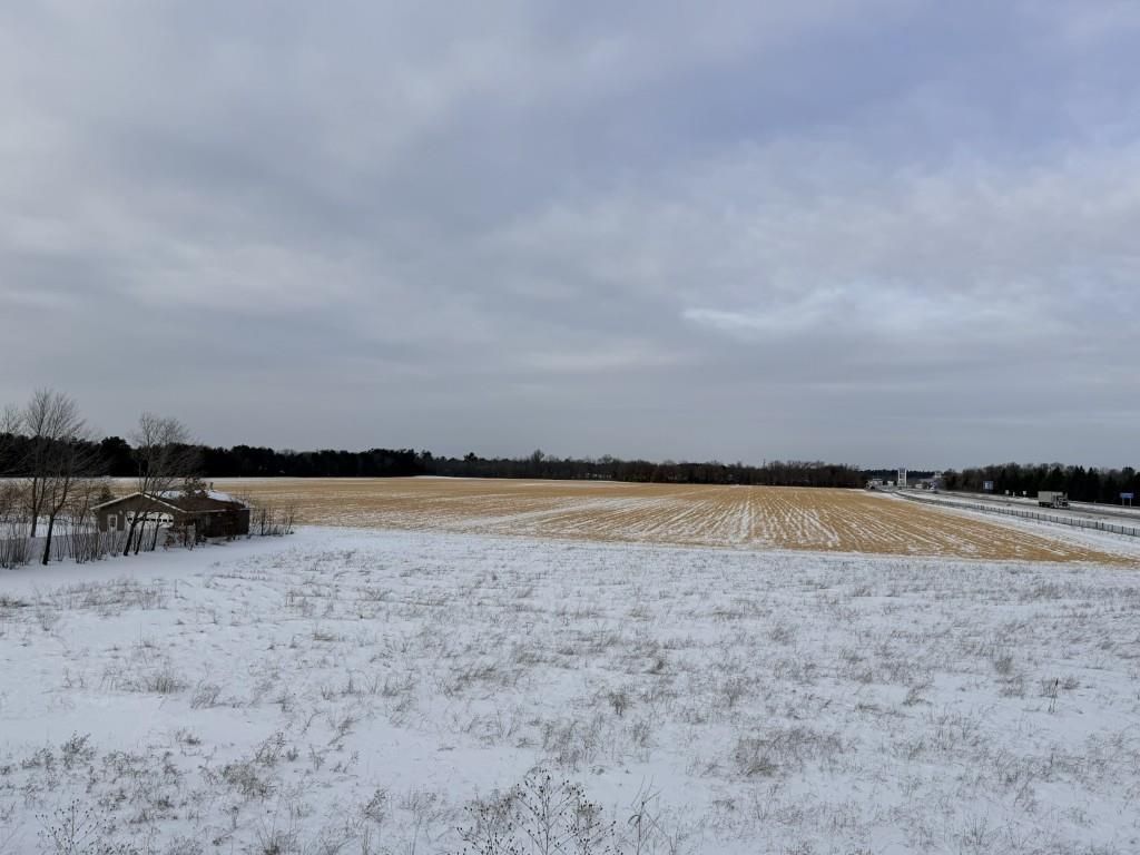 Photo of 66.81 Acres Porter DRIVE, Plover, WI 54467 (MLS # 22600368)