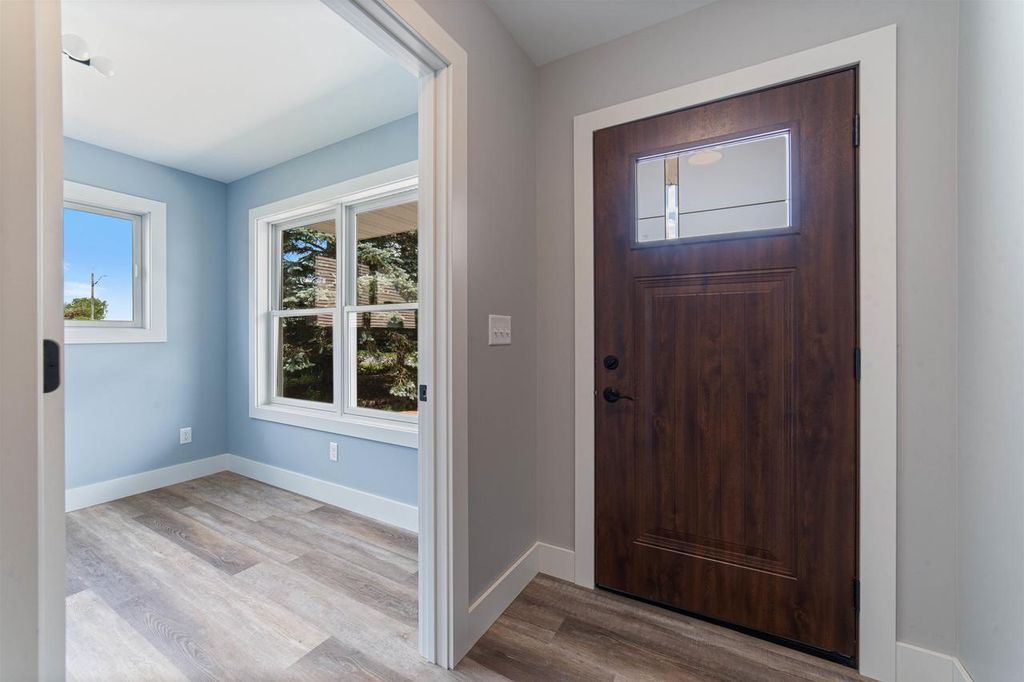 Photo of 3317 Baxter AVENUE, Superior, WI 54880 (MLS # 6123571)