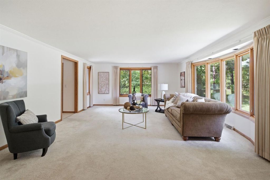Photo of 2581 White Pine ROAD, Suamico, WI 54313 (MLS # 50328451)