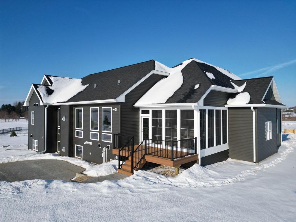 Photo of 6615 Kade's Forge, Sun Prairie, WI 53590 (MLS # 2017973)