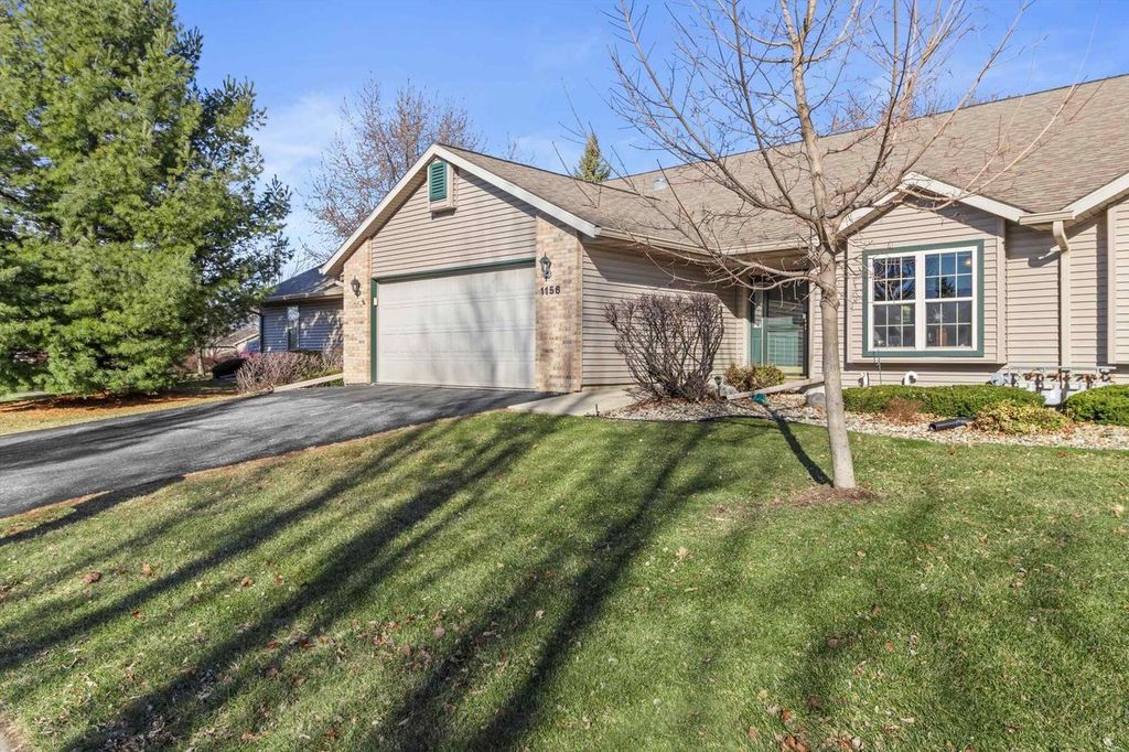 Photo of 1156 Sawyer WAY #1156, Sun Prairie, WI 53590 (MLS # 2017343)