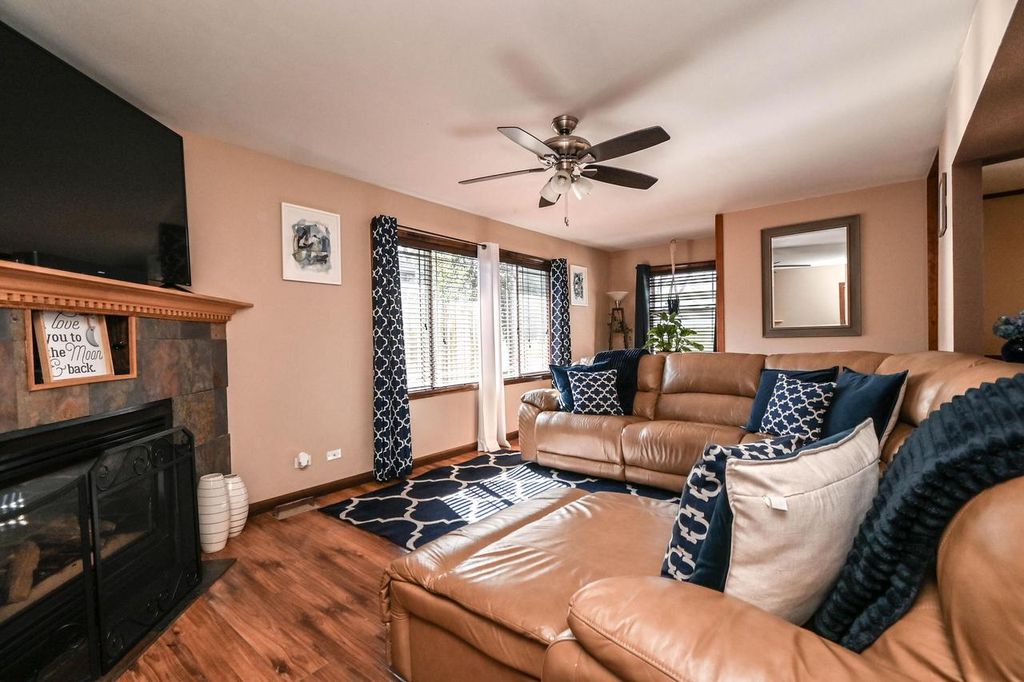 Photo of 6455 127th STREET, Pleasant Prairie, WI 53158 (MLS # 1959491)