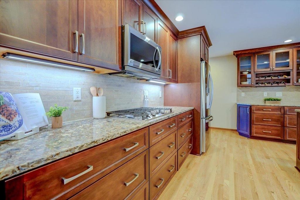 Photo of 5421 Trempealeau TRAIL, Madison, WI 53705 (MLS # 2015037)