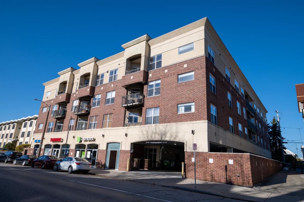 Photo of 1619 N Farwell AVENUE #201, Milwaukee, WI 53202 (MLS # 1942258)
