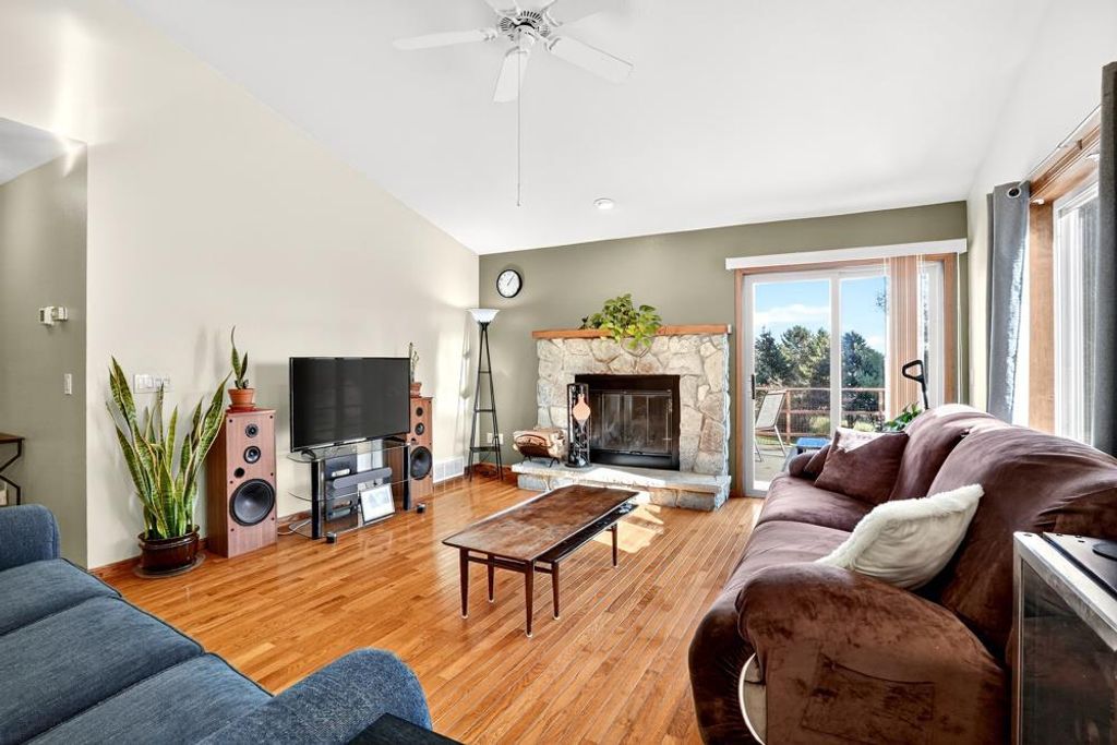 Photo of N5842 Lakeview DRIVE, Green Lake, WI 54941 (MLS # 50317816)