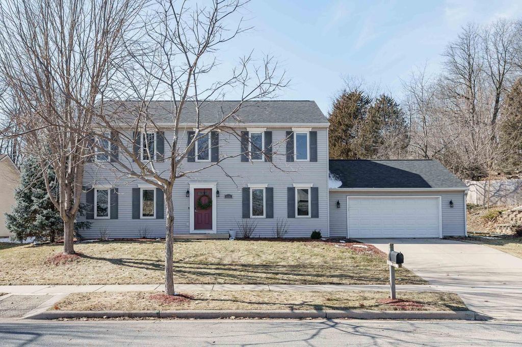 Photo of 4102 Meadow Valley DRIVE, Madison, WI 53704 (MLS # 2017330)