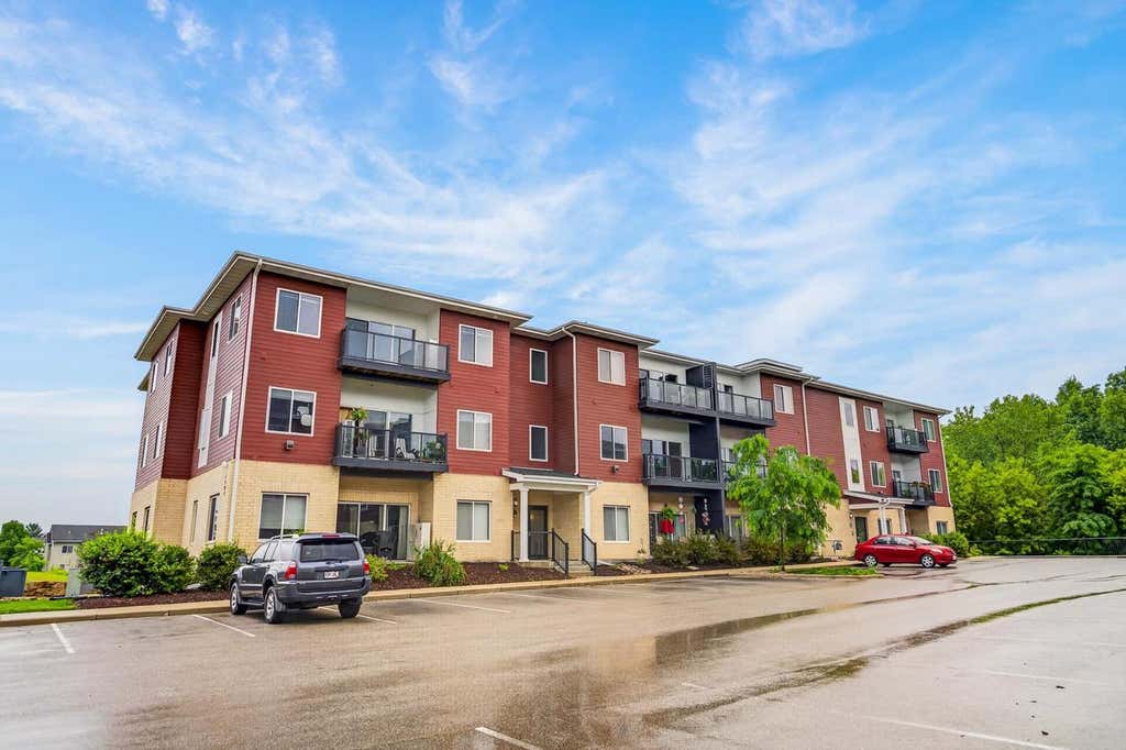 Photo of 1501 N Windsor AVENUE #201, Cottage Grove, WI 53527 (MLS # 2025319)