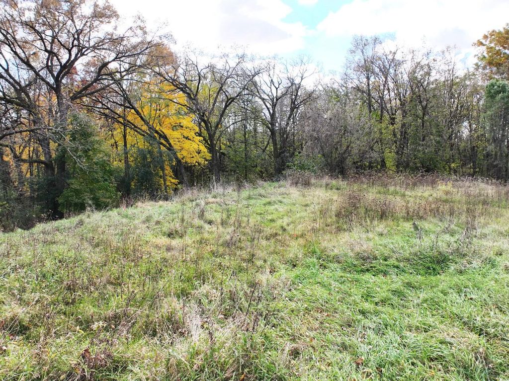 Photo of Lt3 Hillside COURT, Delavan, WI 53115 (MLS # 1941619)