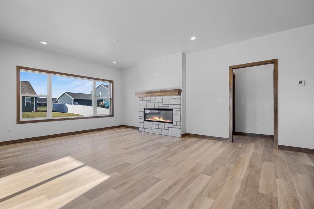 Photo of 2518 Tipperary TRAIL, De Pere, WI 54115 (MLS # 50322422)