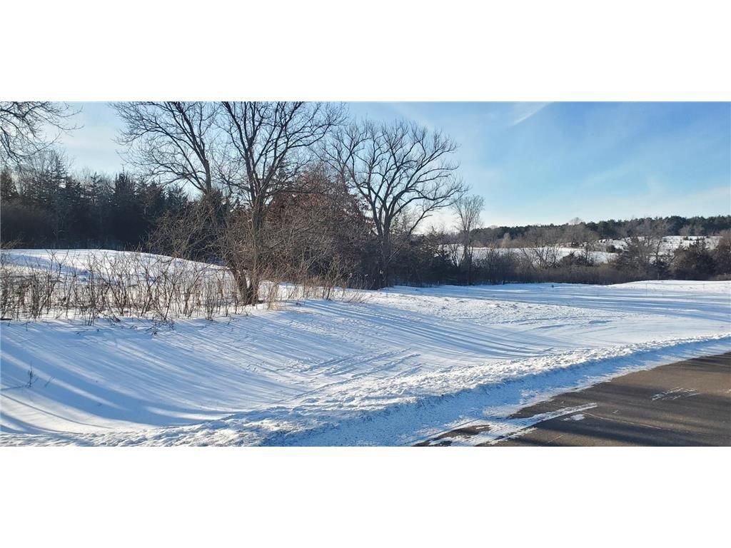 Photo of 1002 Moon Glow ROAD, Hudson, WI 54016 (MLS # 7009808)