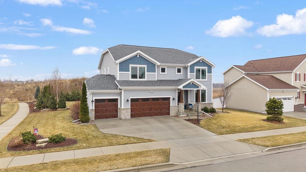 Photo of 941 Lavender WAY, Deforest, WI 53532 (MLS # 2017833)