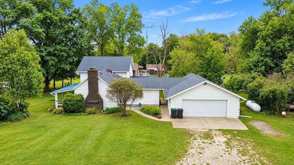 Photo of 8514 W Highway 81, Beloit, WI 53511 (MLS # 2032477)
