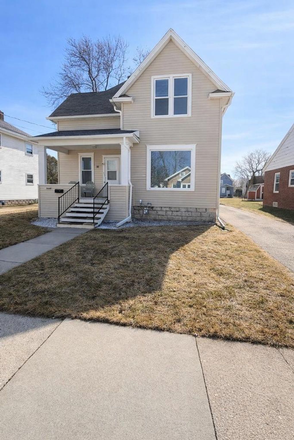 Photo of 823 W Oklahoma STREET, Appleton, WI 54914 (MLS # 50322515)