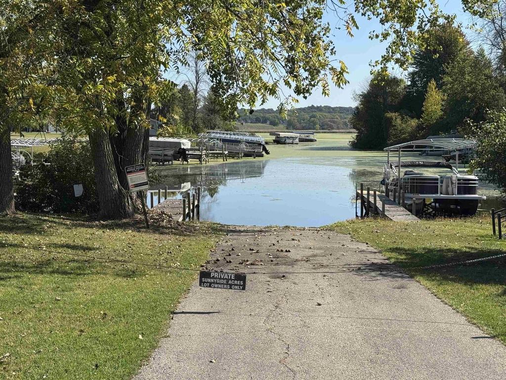 Photo of N5701 Lakeview DRIVE, Green Lake, WI 54941 (MLS # 2009785)