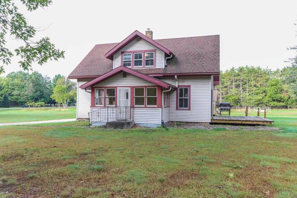Photo of N2229 County Road K, Waupaca, WI 54981 (MLS # 50333324)