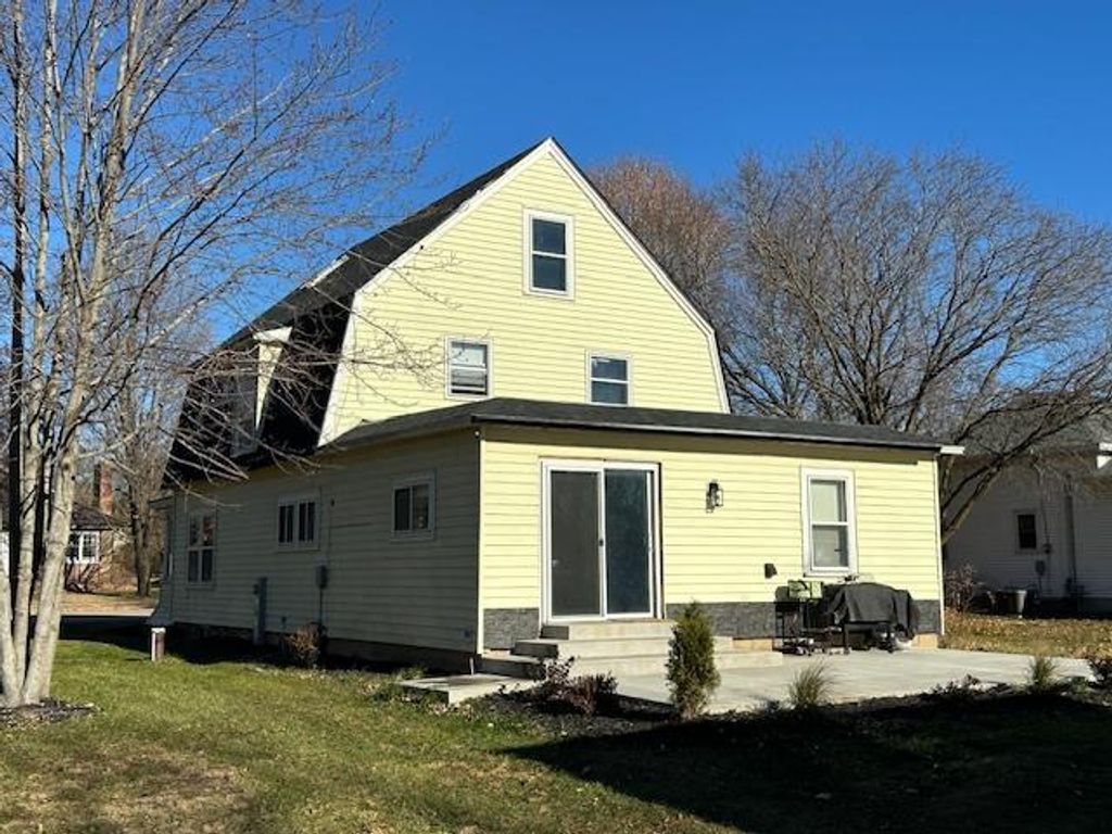 Photo of 1361 Elm STREET, Almond, WI 54909 (MLS # 50326565)