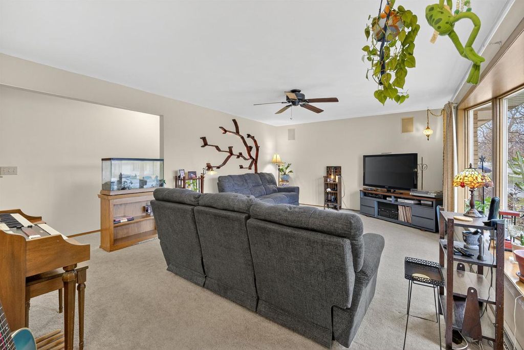 Photo of 2205 Welhouse DRIVE, Kaukauna, WI 54130 (MLS # 50318860)