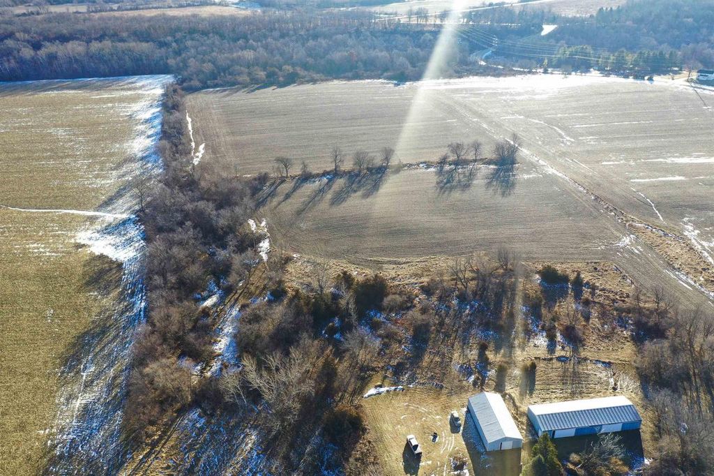 Photo of N2999 County road B ROAD, Oakfield, WI 53065 (MLS # 2014849)