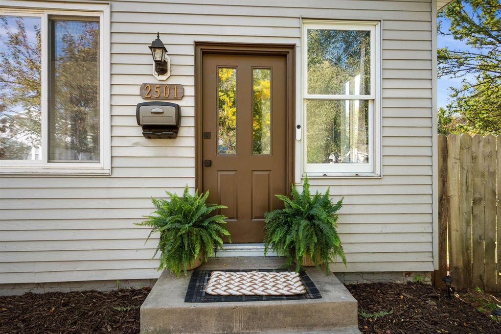 Photo of 2501 Ellis STREET, Stevens Point, WI 54481 (MLS # 22604999)