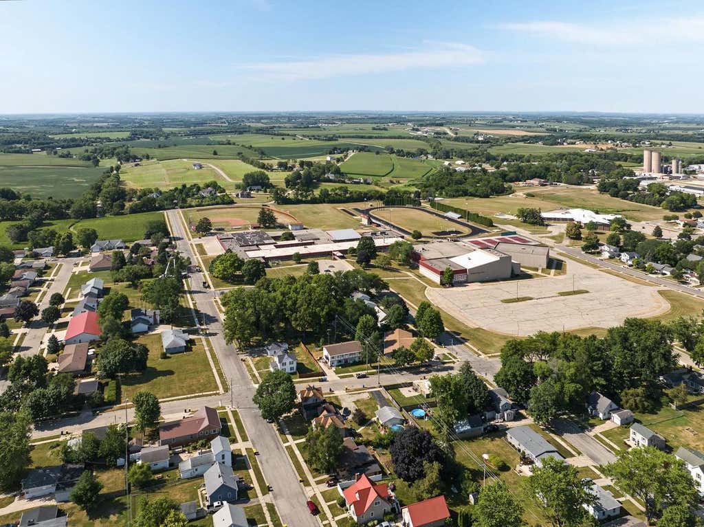 Photo of 1600 26th STREET, Monroe, WI 53566 (MLS # 2029693)