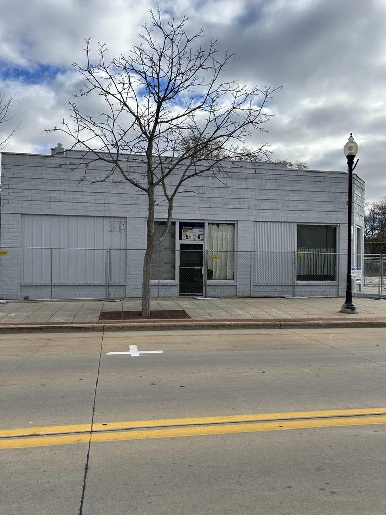 Photo of 640 N Main STREET, Oshkosh, WI 54901 (MLS # 50334949)