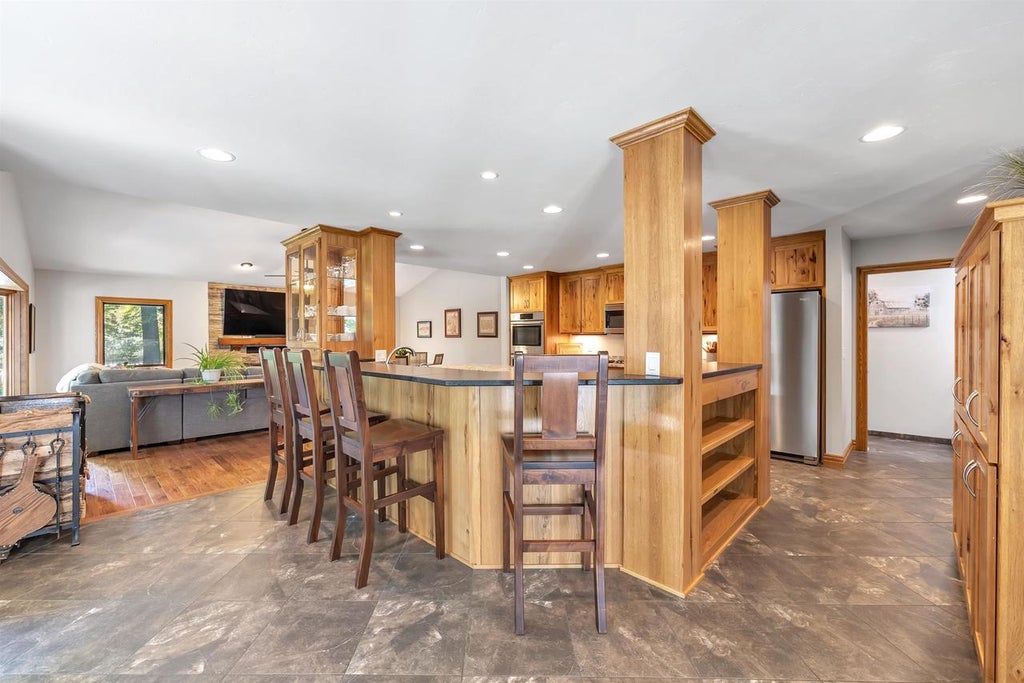 Photo of 2274 Cathedral Forest DRIVE, Suamico, WI 54313 (MLS # 50332250)