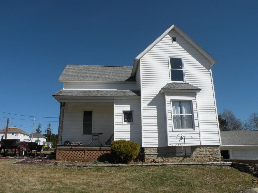 Photo of 110 Prospect STREET, Bloomington, WI 53804 (MLS # 2019067)