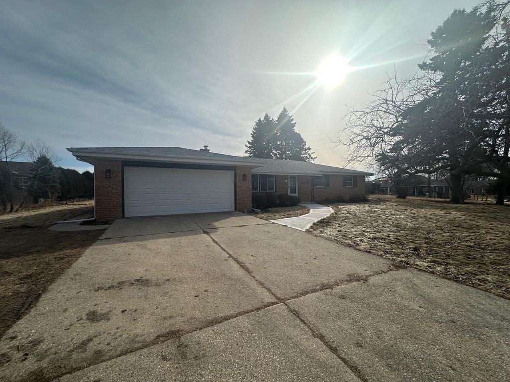 Photo of 2101 N Emmertsen ROAD, Mount Pleasant, WI 53406 (MLS # 1951392)