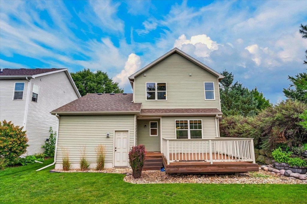 Photo of 6909 Country LANE, Madison, WI 53719 (MLS # 2031936)