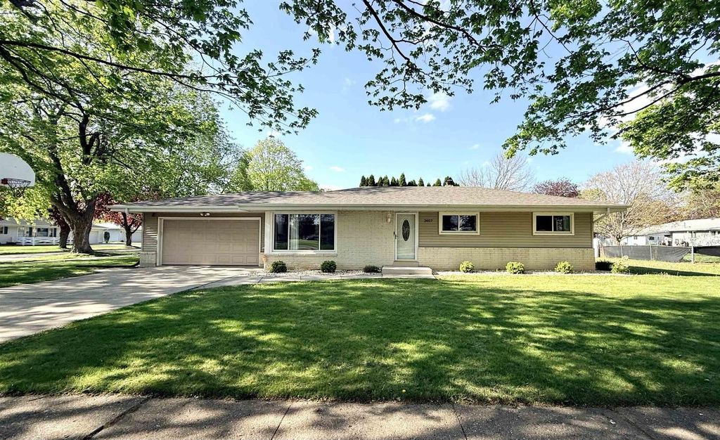 Photo of 2407 Newman STREET, Janesville, WI 53545 (MLS # 2022851)