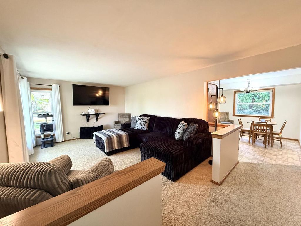 Photo of 2407 Newman STREET, Janesville, WI 53545 (MLS # 2022851)