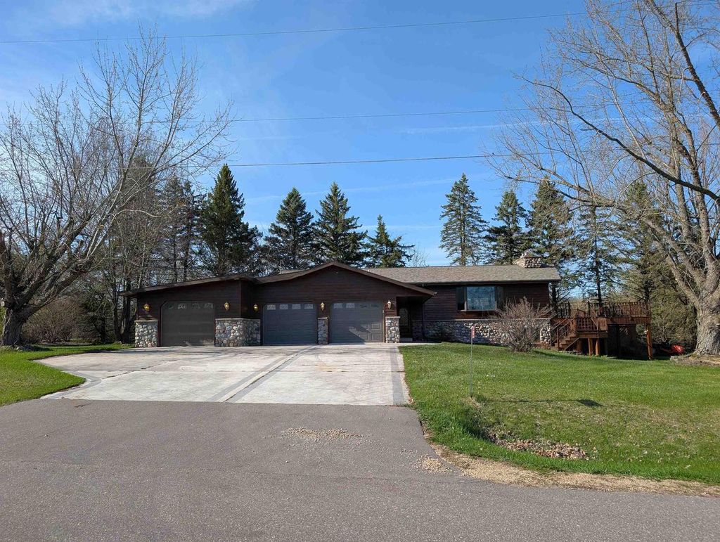 Photo of 8110 E Ritchie LANE, New London, WI 54961 (MLS # 50324261)