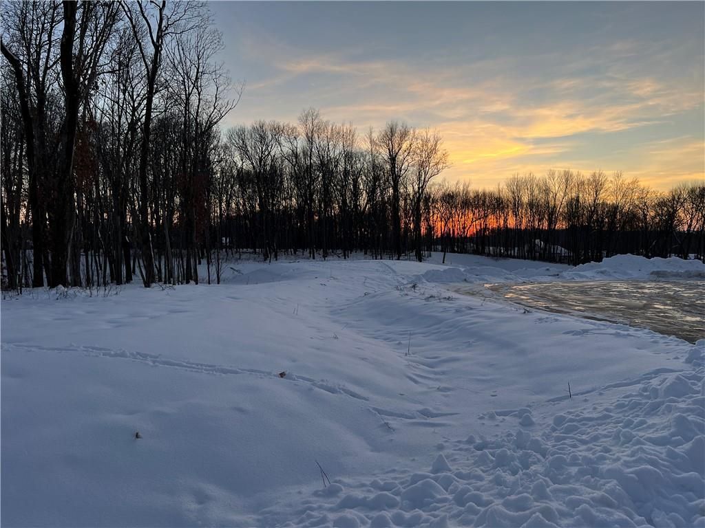 Photo of Lot 9 Cottonwood CIRCLE, Eau Claire, WI 54701 (MLS # 1597790)