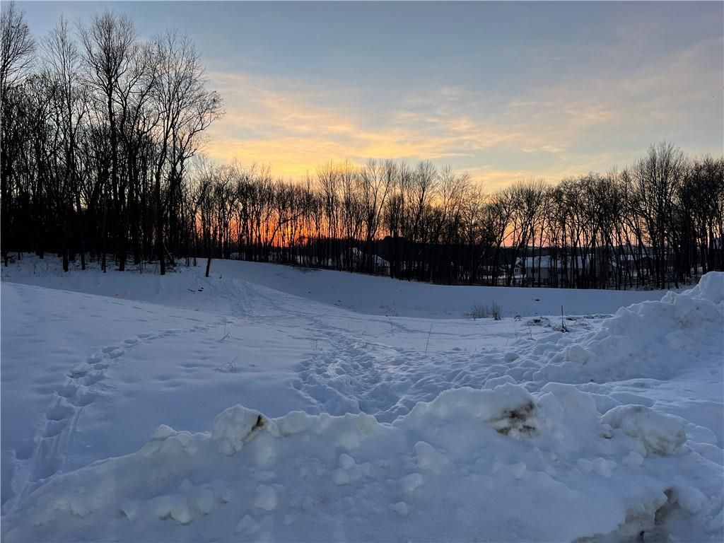 Photo of Lot 9 Cottonwood CIRCLE, Eau Claire, WI 54701 (MLS # 1597790)