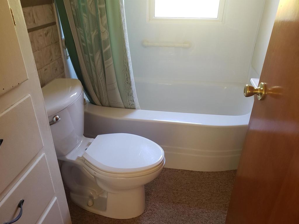 Photo of 1929 Sunnyside DRIVE, Waukesha, WI 53186 (MLS # 1945563)