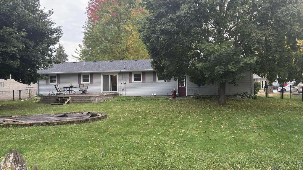 Photo of 1004 Rock AVENUE, Waupun, WI 53963 (MLS # 2010988)