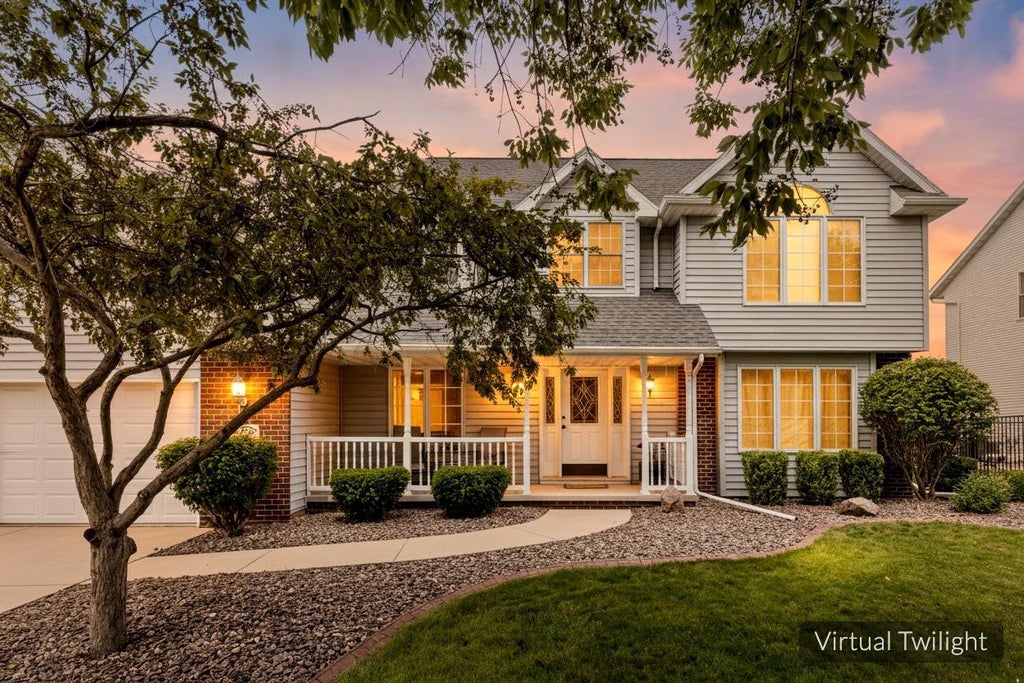 Photo of 2645 Englewood ROAD, Green Bay, WI 54311 (MLS # 50329782)