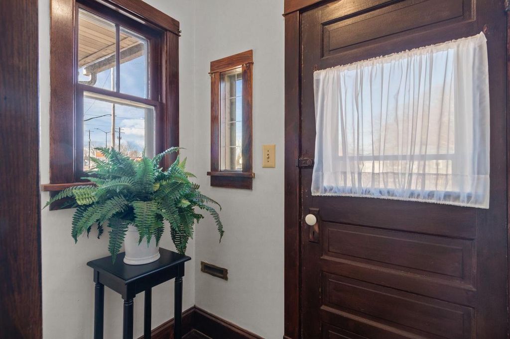 Photo of 1830 S Oneida STREET, Appleton, WI 54915 (MLS # 50322730)