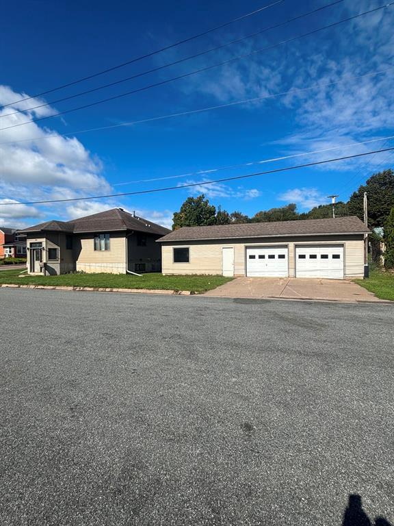 Photo of 105 1st STREET, Arcadia, WI 54612 (MLS # 1605416)