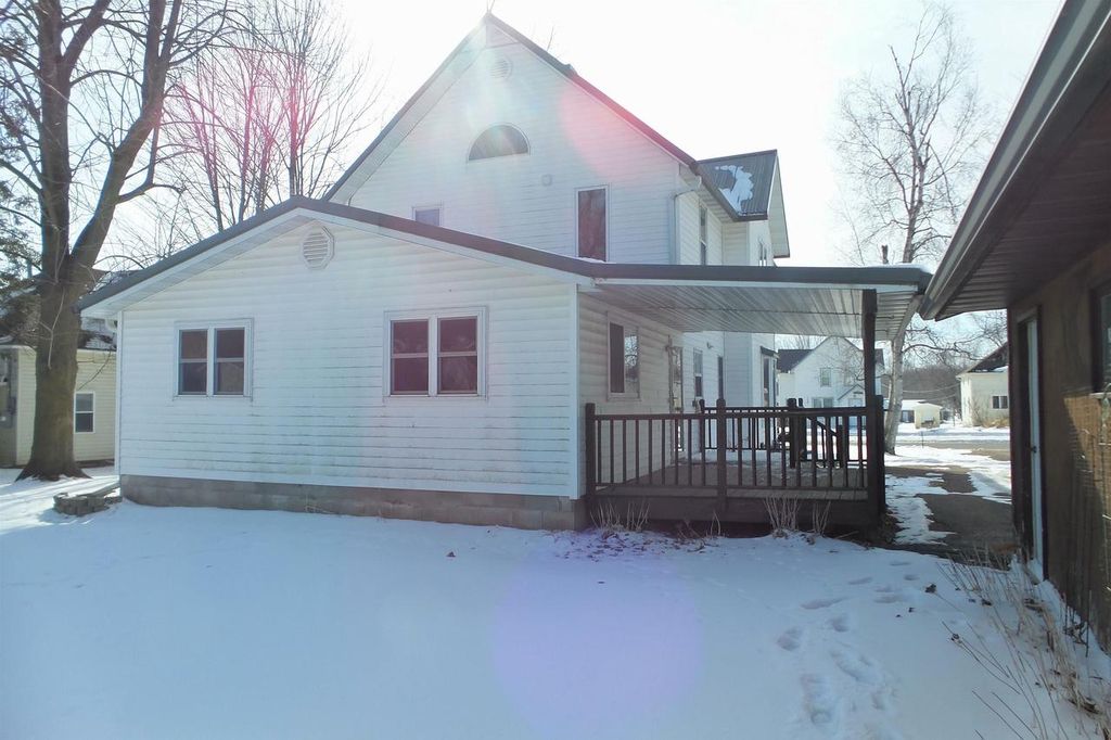 Photo of 112 W Spruce STREET, Abbotsford, WI 54405 (MLS # 22600767)