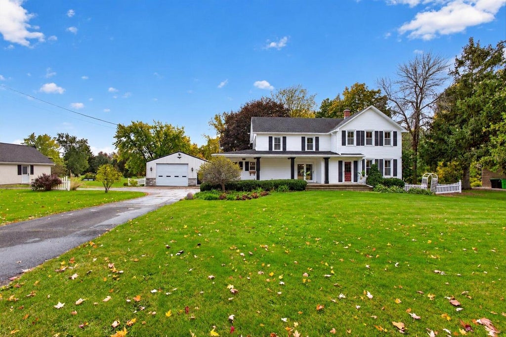 Photo of w5857 COUNTY ROAD KK ROAD, Appleton, WI 54915 (MLS # 2034893)