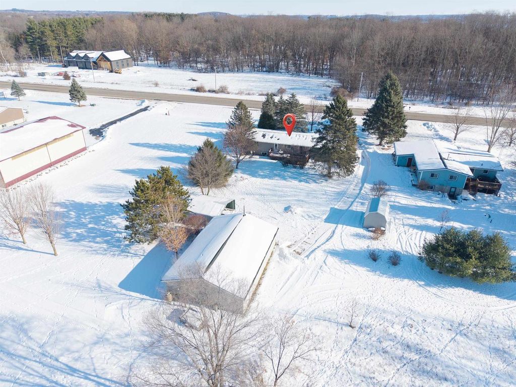 Photo of N4501 State Road 73, Princeton, WI 54968 (MLS # 50319284)